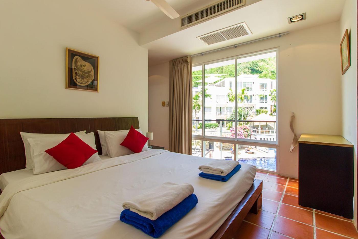 Kamala Hills Serviced Apartments Стая снимка